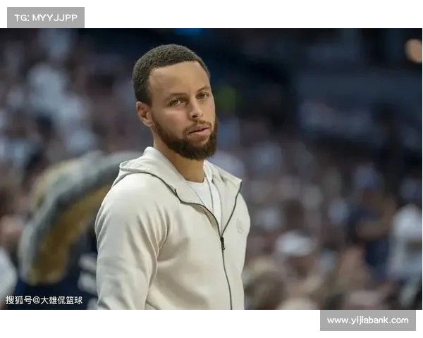 NBA超级巨星:探寻勒布朗詹姆斯与库里背后的成长历程与竞技传奇 NBA超级巨星:探寻勒布朗詹姆斯与库里背后的成长历程与竞技传奇